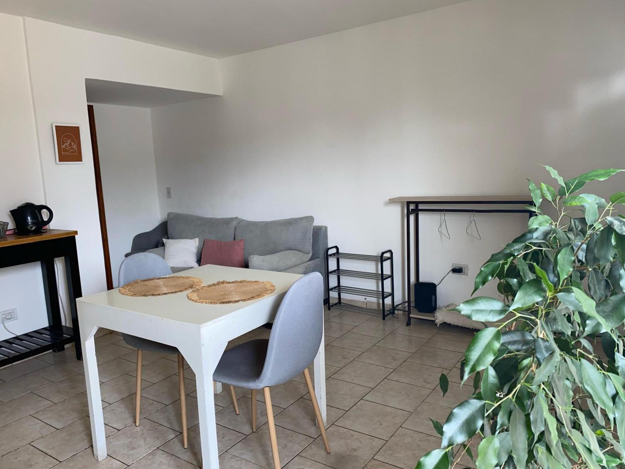Sur Apartment *